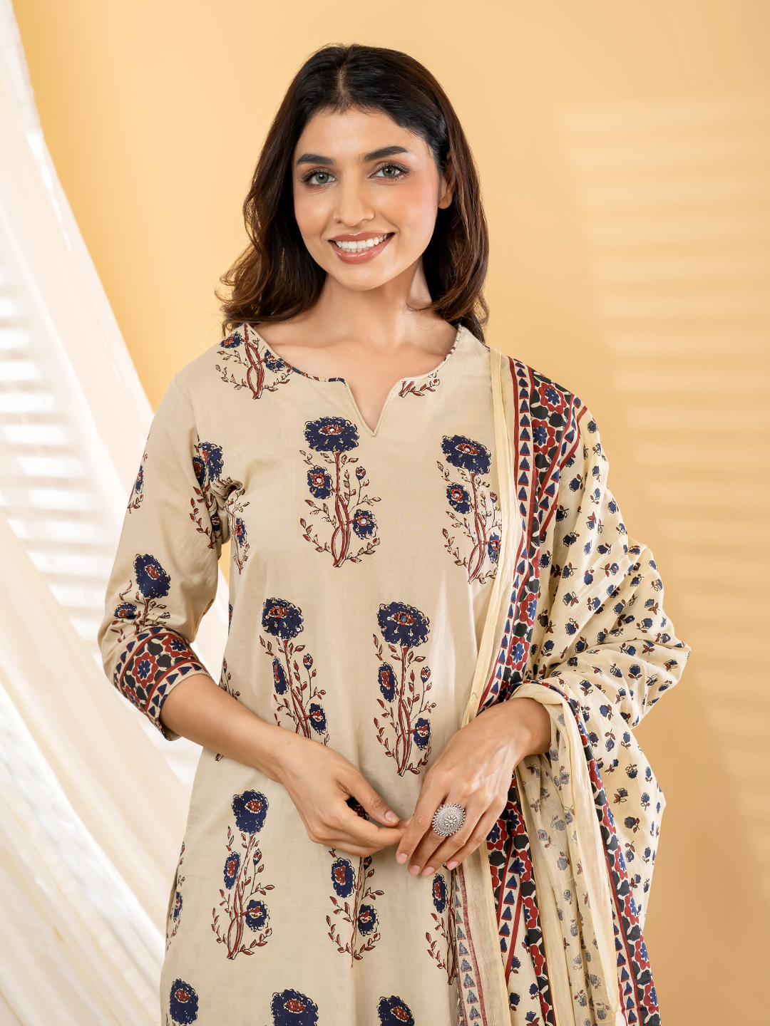 Beige Ethnic Floral Motif Cotton Suit Set with Printed Border Detailing
