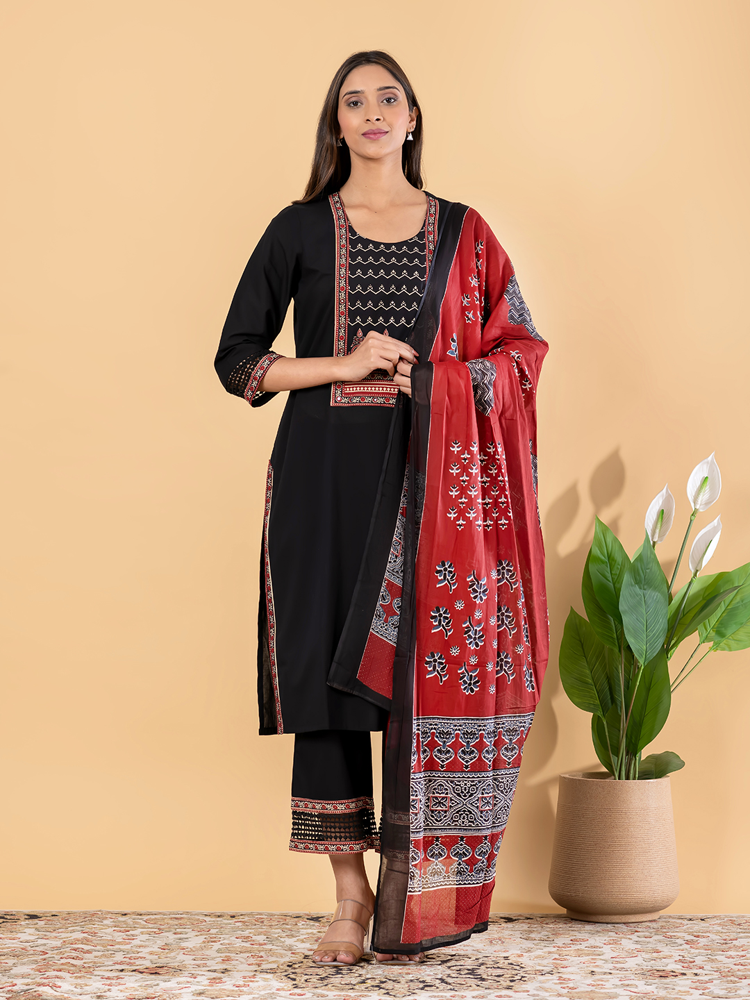 Black Ethnic Cotton Kurta Set with Lace-trimmed Trousers & Printed Dupatta